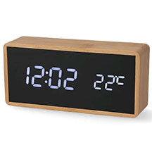 Masaüstü bambuk dizaynlı elektron saat LED Digital Bamboo, qəhvəyi – təbii görkəmli, rəqəmsal ekranlı, LED işıqlı, ekoloji və modern zəngli saat